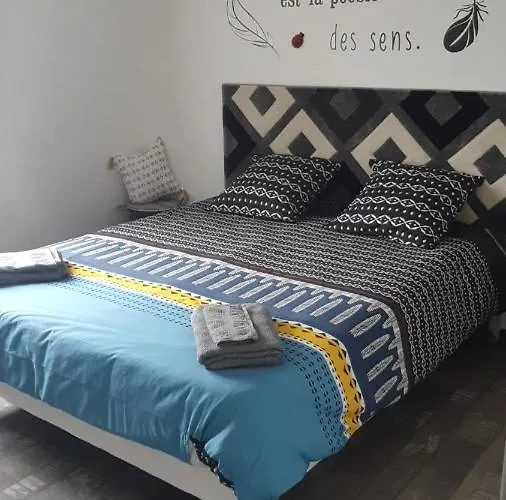 Habitación en casa particular D'hote La Coccinelle *